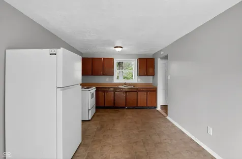 1925 N Mitthoefer Road Indianapolis IN 46229