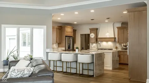 5876 Lake Kessler Court Indianapolis IN 46226