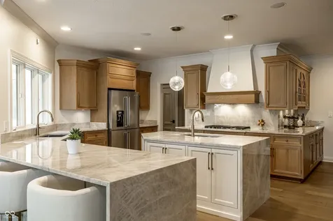 5876 Lake Kessler Court Indianapolis IN 46226