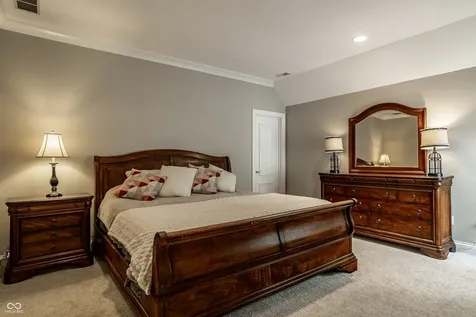 5876 Lake Kessler Court Indianapolis IN 46226