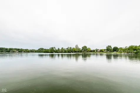 5876 Lake Kessler Court Indianapolis IN 46226