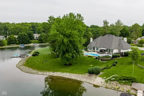 5876 Lake Kessler Court Indianapolis IN 46226