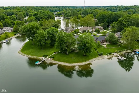 5876 Lake Kessler Court Indianapolis IN 46226