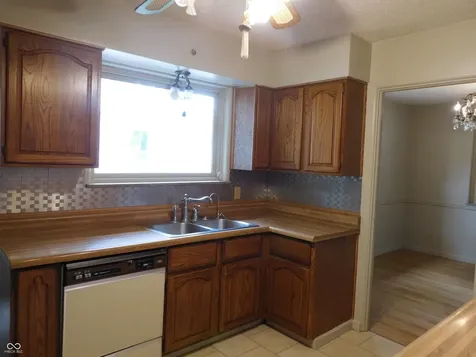 5602 Primrose Avenue Indianapolis IN 46220