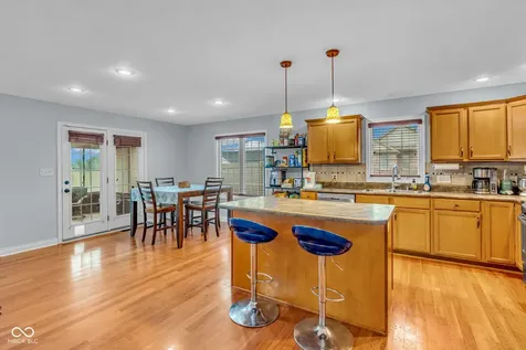 5243 Chloe Lane Seymour IN 47274