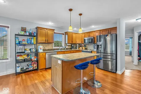 5243 Chloe Lane Seymour IN 47274