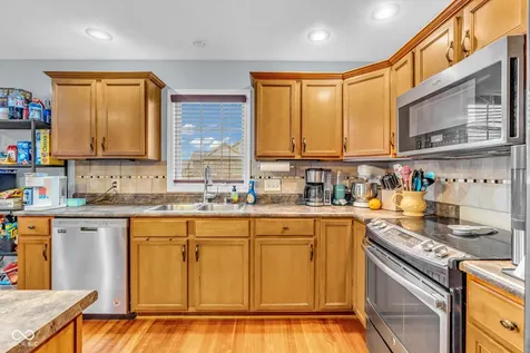 5243 Chloe Lane Seymour IN 47274