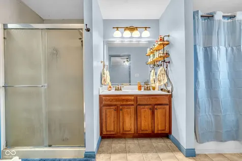 5243 Chloe Lane Seymour IN 47274