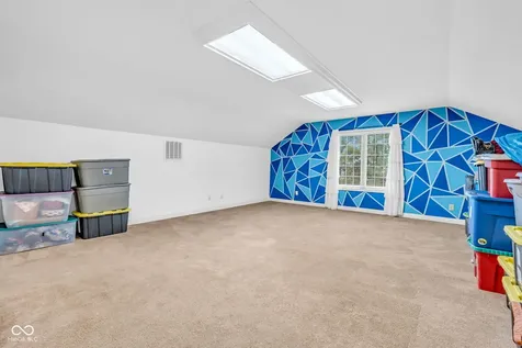 5243 Chloe Lane Seymour IN 47274