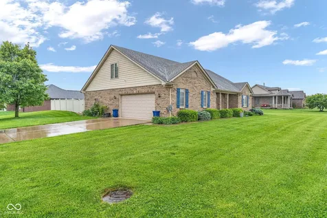 5243 Chloe Lane Seymour IN 47274