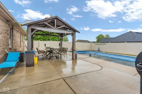 5243 Chloe Lane Seymour IN 47274