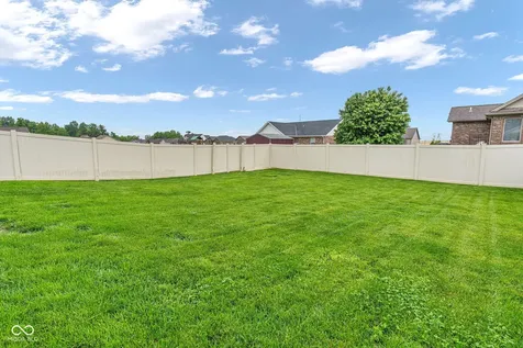 5243 Chloe Lane Seymour IN 47274