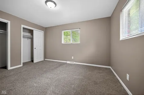 5511 Laurel Hall Drive Indianapolis IN 46226