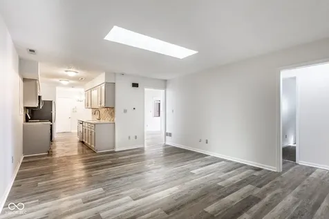 9350 Golden Leaf Way Indianapolis IN 46260