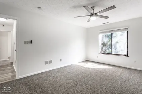 9350 Golden Leaf Way Indianapolis IN 46260