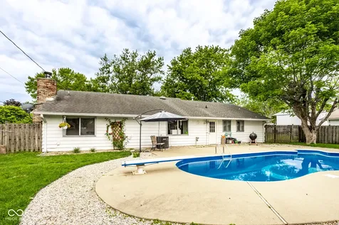 829 Willark Drive New Whiteland IN 46184