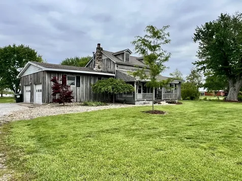 4296 E 100 N Shelbyville IN 46176