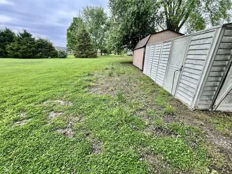 4296 E 100 N Shelbyville IN 46176