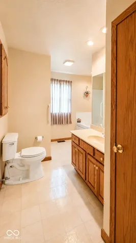 210 Bishop Drive Seymour IN 47274