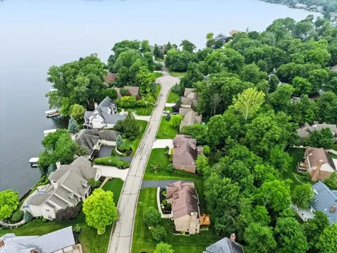 11826 Sea Star Drive Indianapolis IN 46256