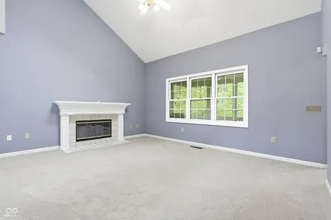 5133 Robinsrock Way Indianapolis IN 46268