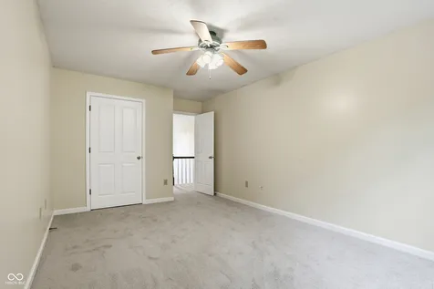 5133 Robinsrock Way Indianapolis IN 46268
