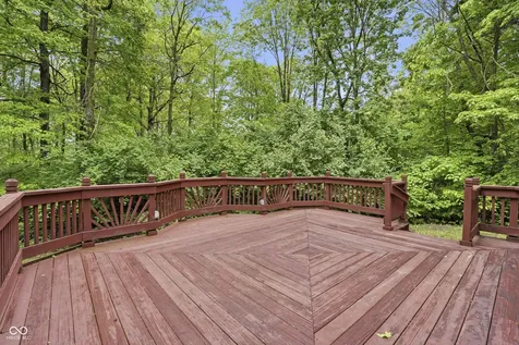 5133 Robinsrock Way Indianapolis IN 46268