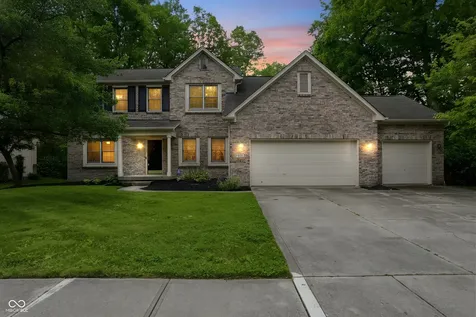 5133 Robinsrock Way Indianapolis IN 46268