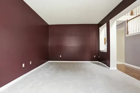 5133 Robinsrock Way Indianapolis IN 46268