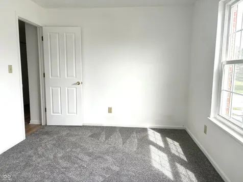 11052 Oakspring Drive Indianapolis IN 46239