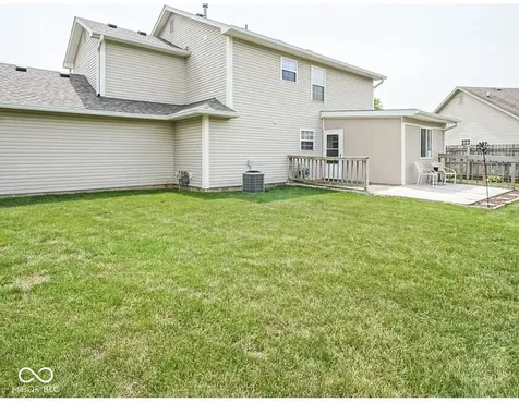 11052 Oakspring Drive Indianapolis IN 46239