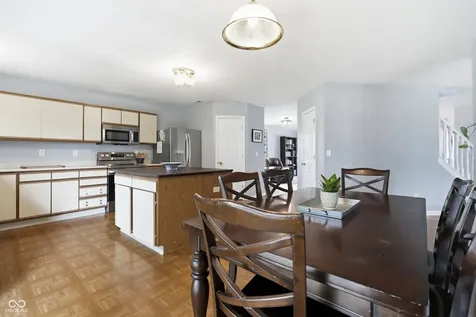 3915 Rosefinch Circle Indianapolis IN 46228