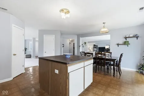 3915 Rosefinch Circle Indianapolis IN 46228