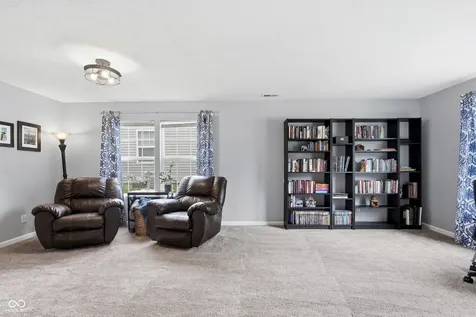 3915 Rosefinch Circle Indianapolis IN 46228