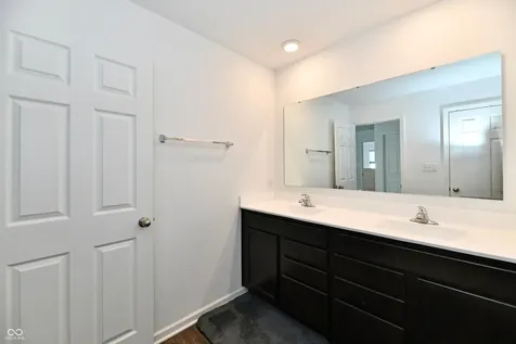 10118 Falls Canyon Lane Indianapolis IN 46229