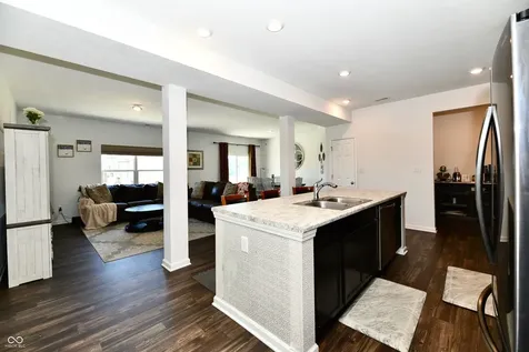 10118 Falls Canyon Lane Indianapolis IN 46229