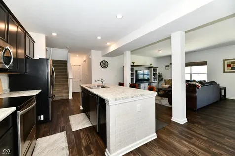 10118 Falls Canyon Lane Indianapolis IN 46229