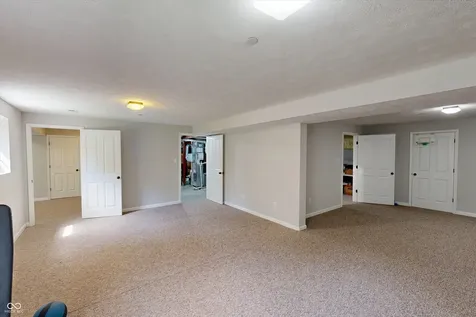 2978 Stone Creek Drive Zionsville IN 46077
