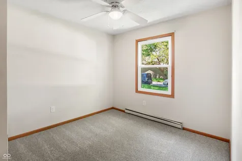 170 Midway Court S Hope IN 47246
