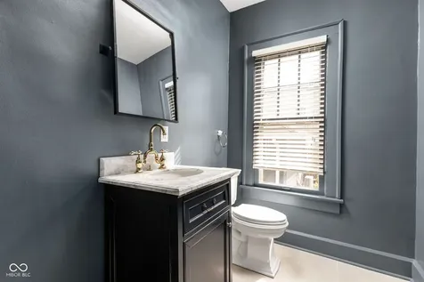 649 E 49th Street Indianapolis IN 46205