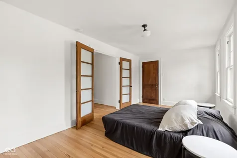 649 E 49th Street Indianapolis IN 46205