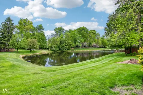 152 Derbyshire Drive Indianapolis IN 46229