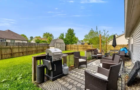 1259 Crisfield Circle Greenwood IN 46142