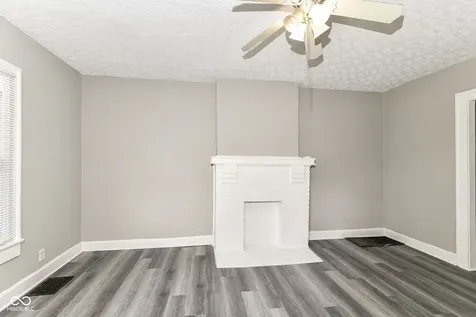 3041 Broadway Street Indianapolis IN 46205