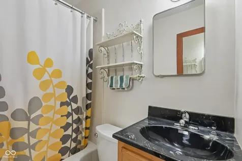 2817 E Southport Road Indianapolis IN 46227