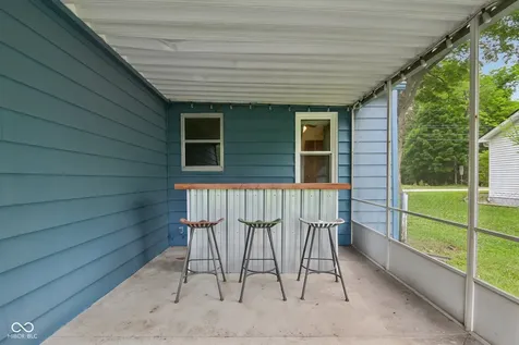 2817 E Southport Road Indianapolis IN 46227