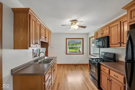 2817 E Southport Road Indianapolis IN 46227