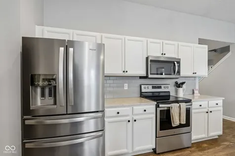 10413 Pintail Lane Indianapolis IN 46239