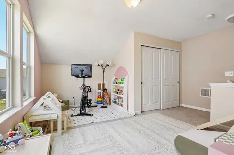 10413 Pintail Lane Indianapolis IN 46239