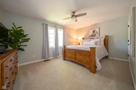 9011 Anchor Bay Drive Indianapolis IN 46236